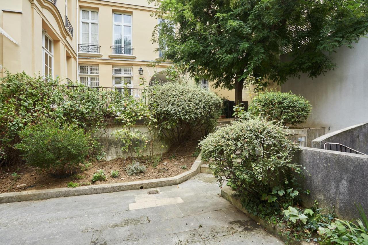 Residence Le Marais By Studio Prestige Paris Exterior foto